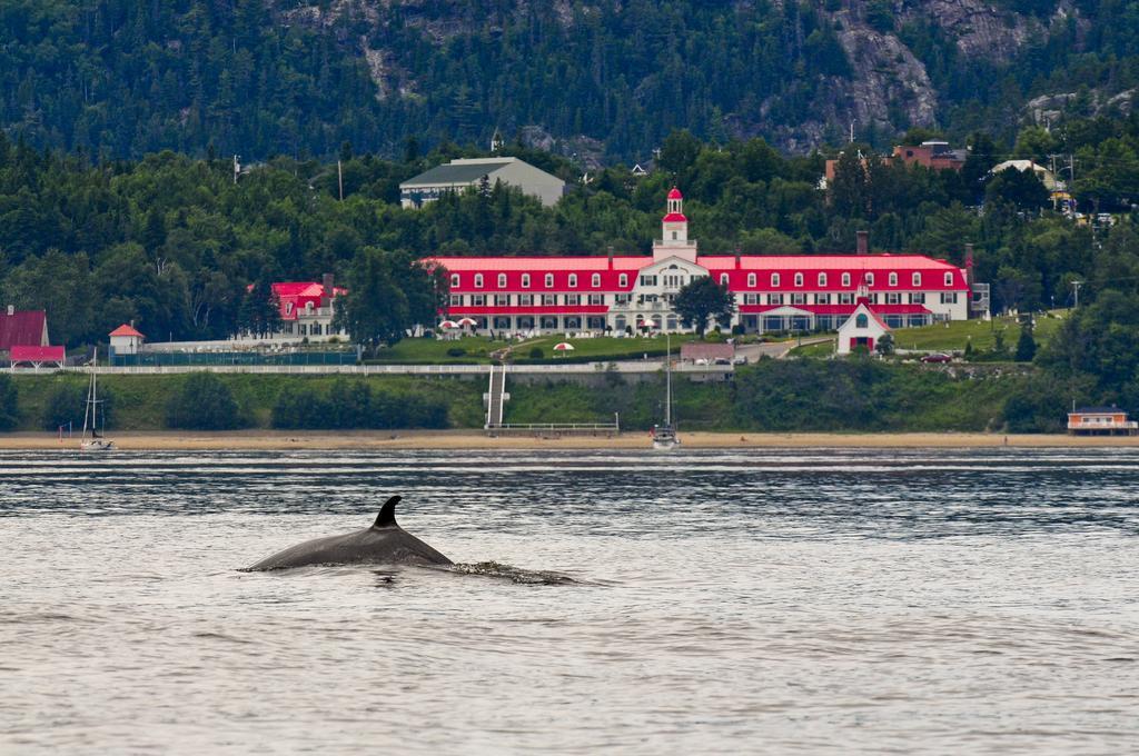 Hotel Тадусак Екстериор снимка