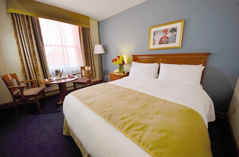 Hotel Тадусак Екстериор снимка